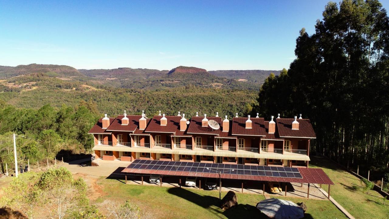 Stillo Gramado Linha Bonita, Charme E Tranquilidade エクステリア 写真