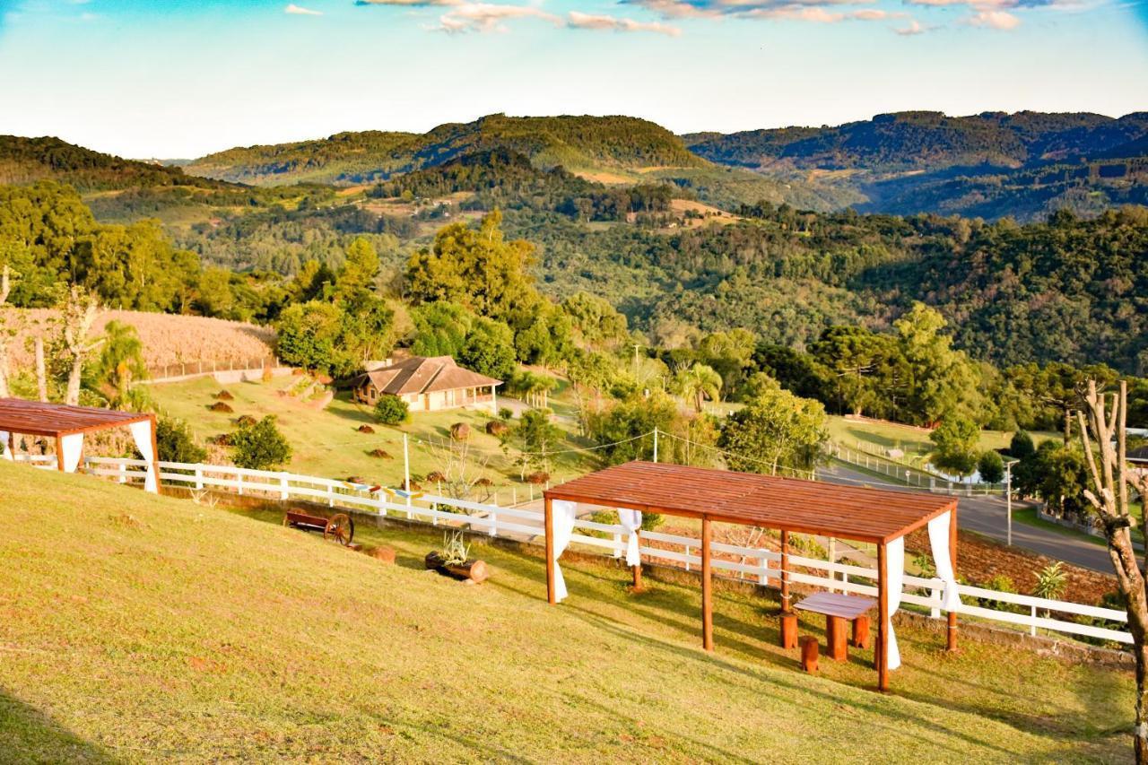Stillo Gramado Linha Bonita, Charme E Tranquilidade エクステリア 写真